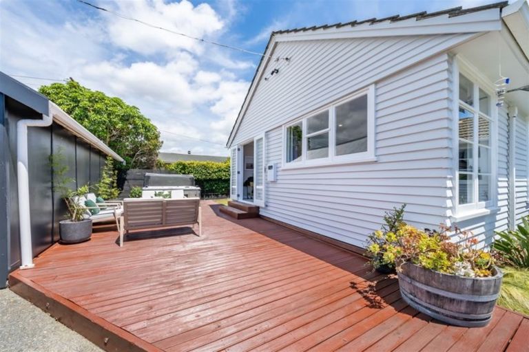 Photo of property in 8a Mccurdy Street, Elderslea, Upper Hutt, 5018