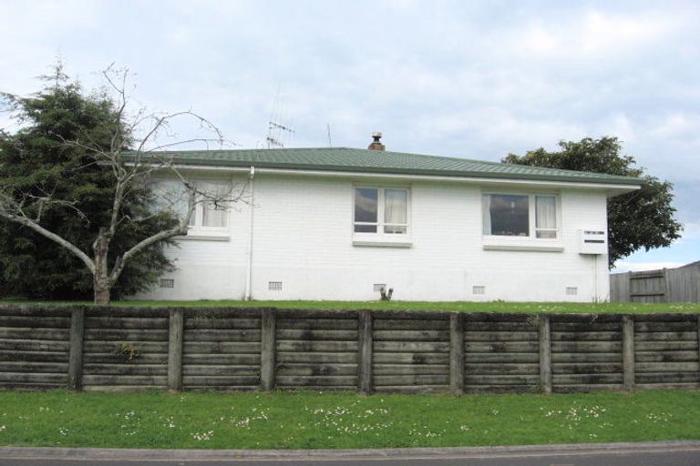 Photo of property in 72 Pembroke Drive, Bethlehem, Tauranga, 3110