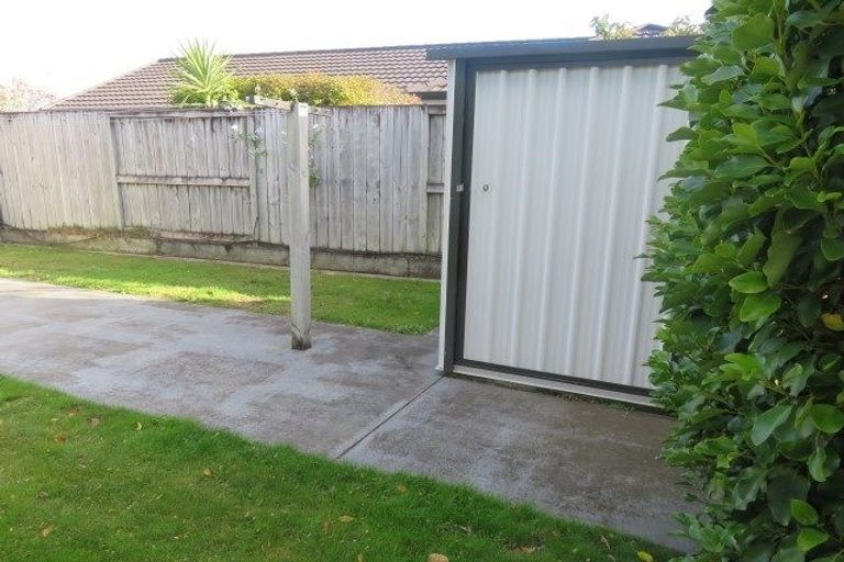 Photo of property in 2 Oldfield Court, Huntington, Hamilton, 3210