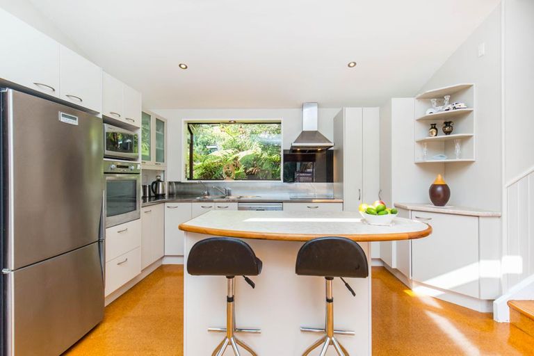 Photo of property in 221 Woodlands Park Road, Titirangi, Auckland, 0604