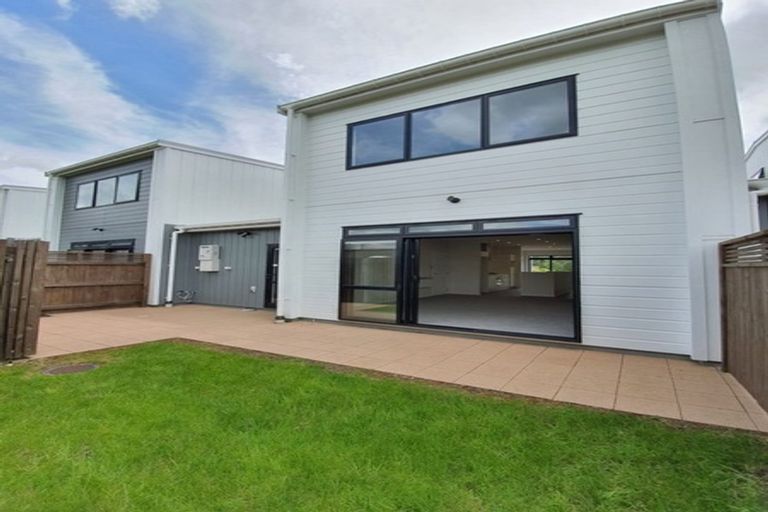 Photo of property in 4b Nohoanga Road, Karaka, Papakura, 2113