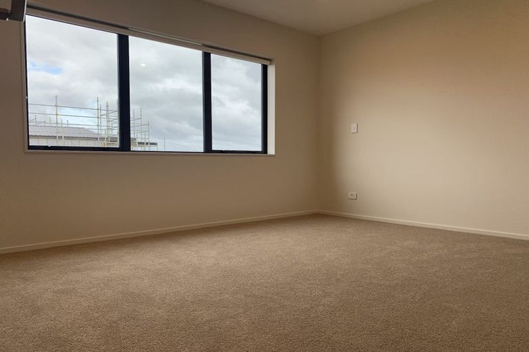 Photo of property in 1b Falabella Lane, Karaka, Papakura, 2113