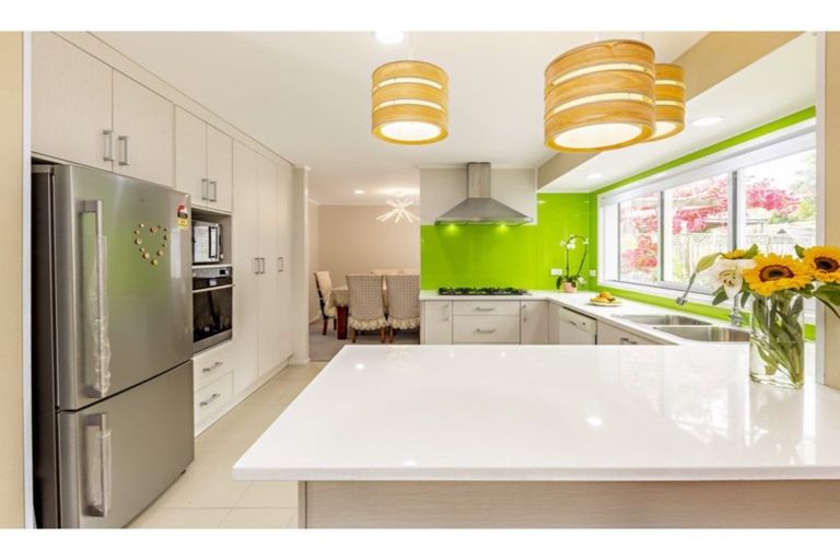 Photo of property in 147 Millhouse Drive, Golflands, Auckland, 2013