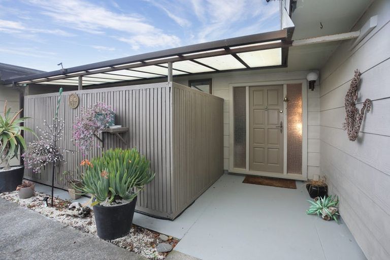 Photo of property in 10 Aitken Street, Bulls, 4818