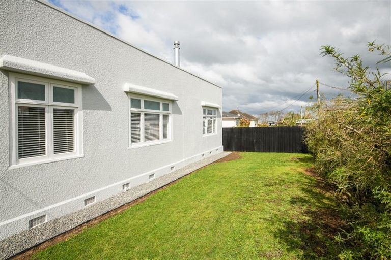 Photo of property in 9 Totara Street, Marton, 4710