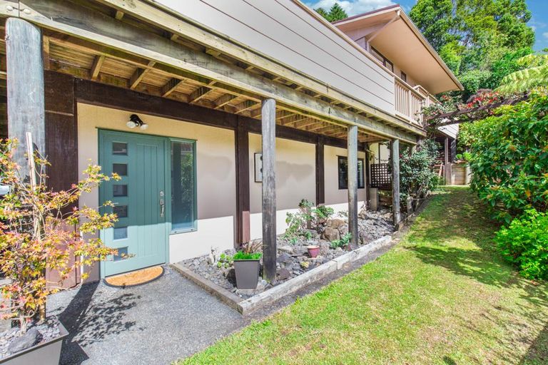 Photo of property in 221 Woodlands Park Road, Titirangi, Auckland, 0604