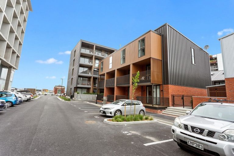 Photo of property in 4/233 Madras Street, Christchurch Central, Christchurch, 8011