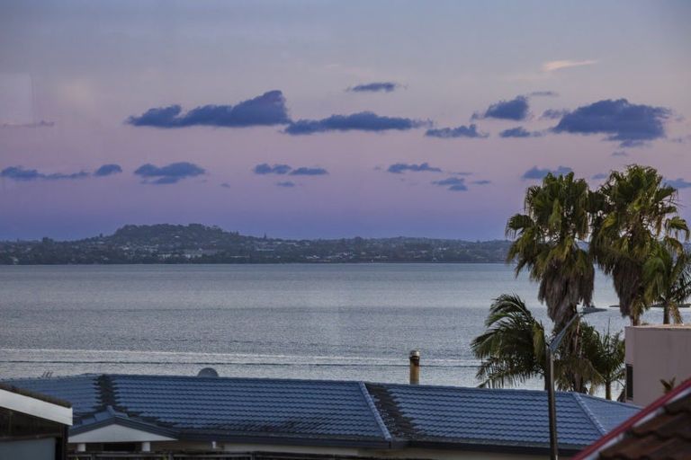 Photo of property in 9 Bannings Way, Hobsonville, Auckland, 0618