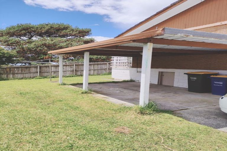 Photo of property in 1/40 Halberg Street, Glenfield, Auckland, 0629