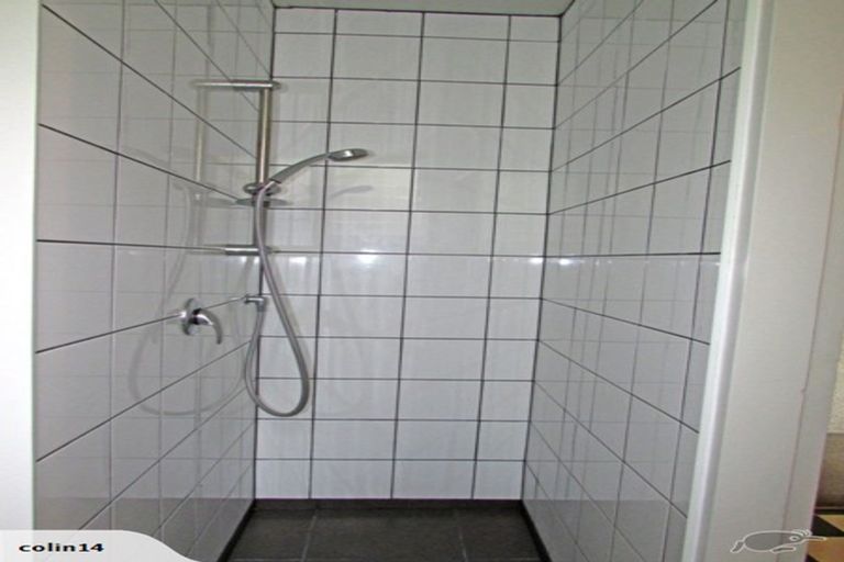 Photo of property in 35 Tremaine Avenue, Two Mile Bay, Taupo, 3330