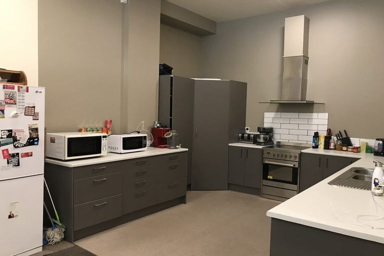 Photo of property in Luxford Villas, 116/72 Herald Street, Berhampore, Wellington, 6023