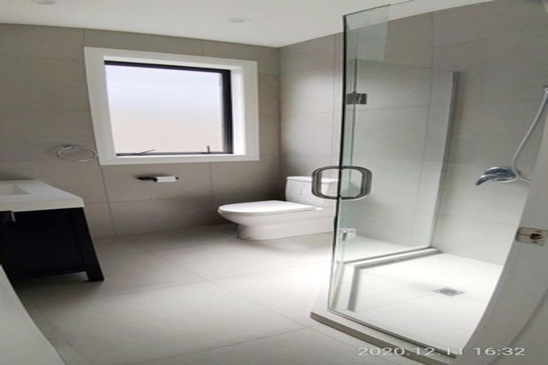 Photo of property in 27 Te Oneroa Way, Long Bay, Auckland, 0630