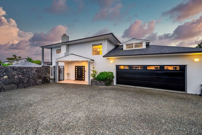 Photo of property in 10 Andrea Place, Sunnyhills, Auckland, 2010