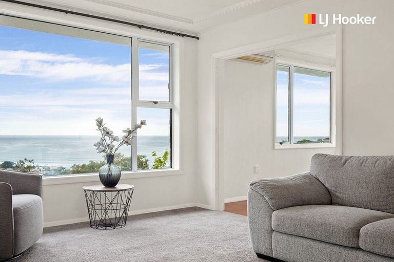 Photo of property in 165 Easther Crescent, Kew, Dunedin, 9012