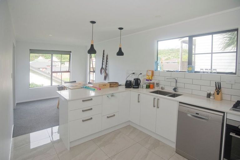 Photo of property in 62 Cortina Avenue, Johnsonville, Wellington, 6037