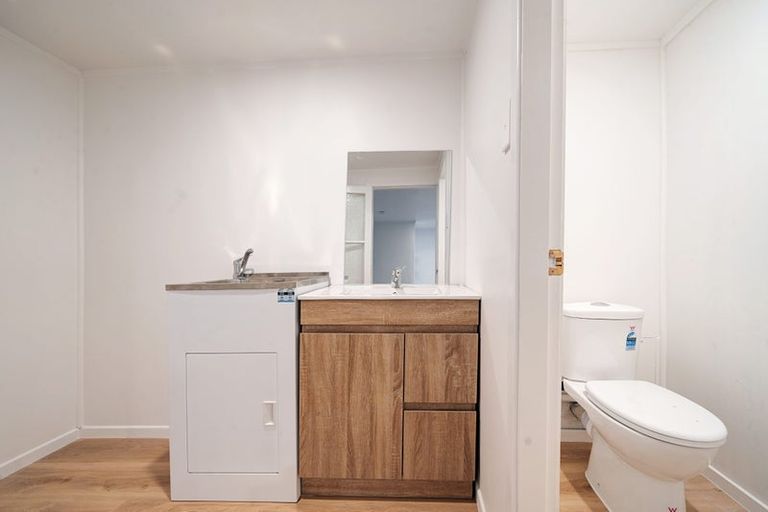 Photo of property in 10a Glenorchy Street, Glen Eden, Auckland, 0602