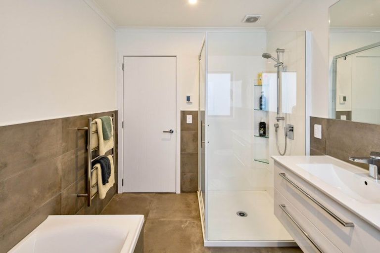 Photo of property in 9 Martha Turnell Crescent, Manor Park, Lower Hutt, 5019