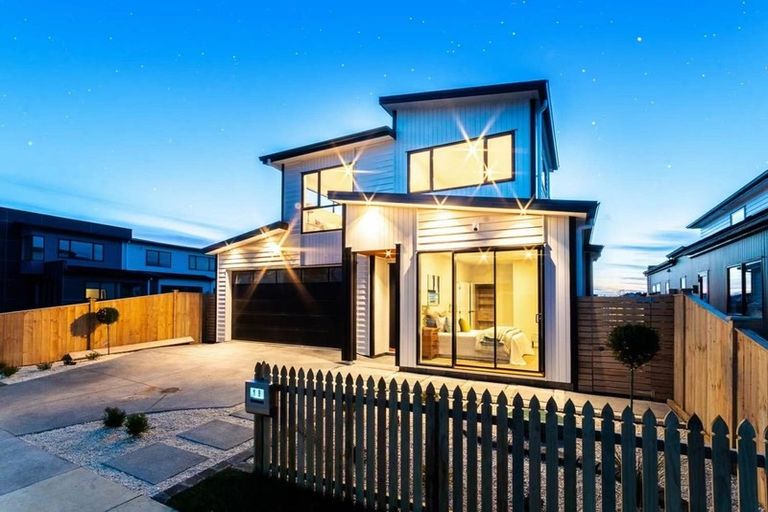 Photo of property in 18 Kokowai Parade, Hobsonville, Auckland, 0616
