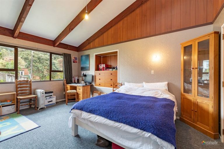 Photo of property in 1 Westpoint Avenue, Harbour View, Lower Hutt, 5010