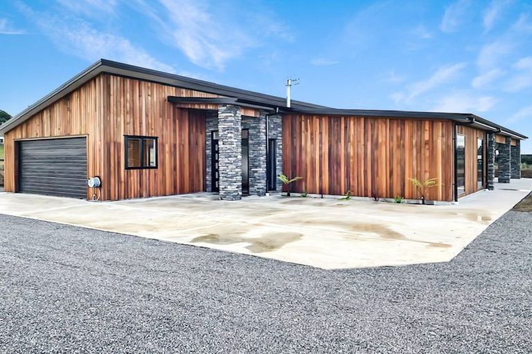 Photo of property in 6 Elm Place, Tikipunga, Whangarei, 0112