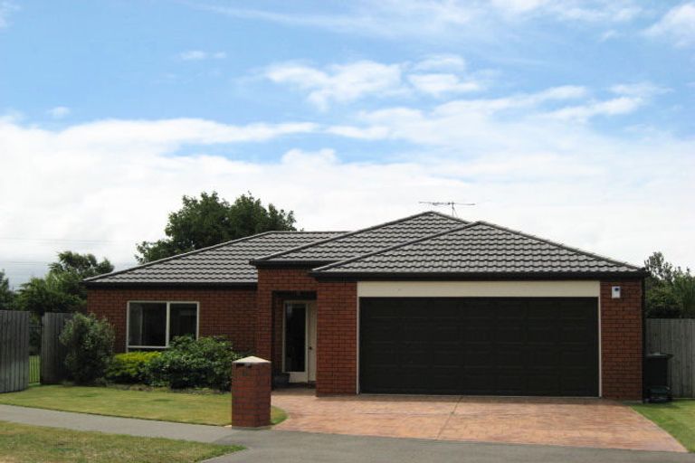 Photo of property in 36 Mauger Drive, Heathcote Valley, Christchurch, 8022