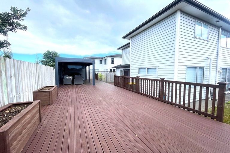 Photo of property in 10 Rauaruhe Road, Karaka, Papakura, 2113