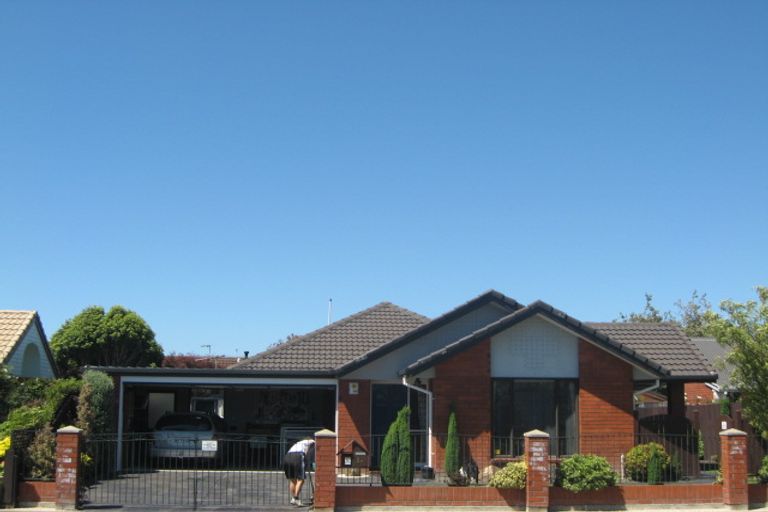 Photo of property in 3b Amdale Avenue, Broomfield, Christchurch, 8042