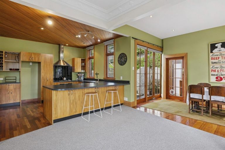 Photo of property in 8 Merchiston Street, Andersons Bay, Dunedin, 9013