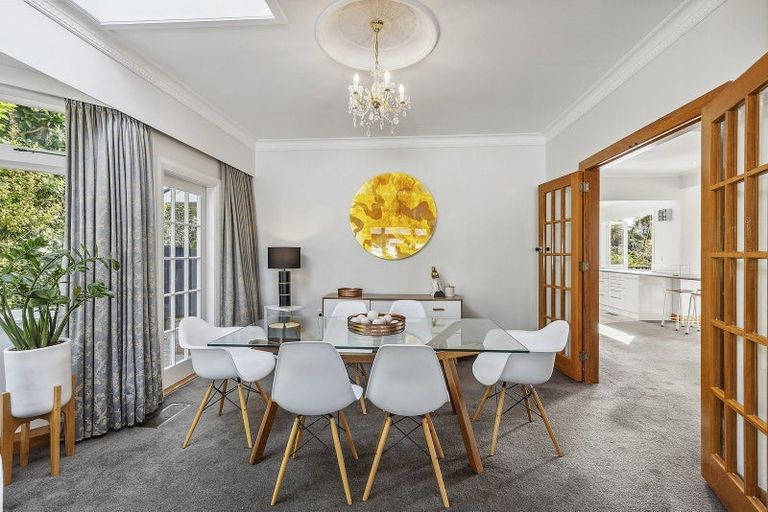 Photo of property in 21 Waikare Street, Karori, Wellington, 6012