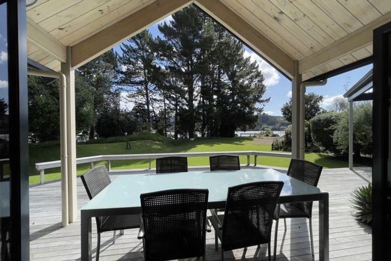 Photo of property in 79 Tangiteroria Lane, Pauanui, Hikuai, 3579