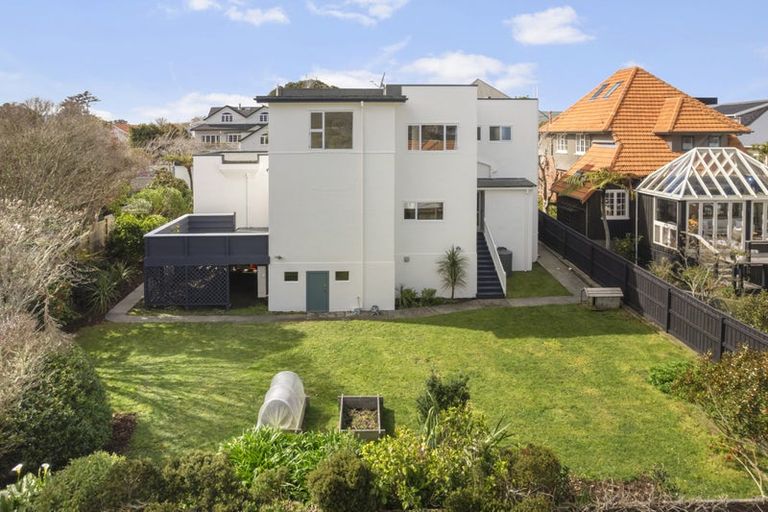 Photo of property in 8 Lemnos Avenue, Karori, Wellington, 6012