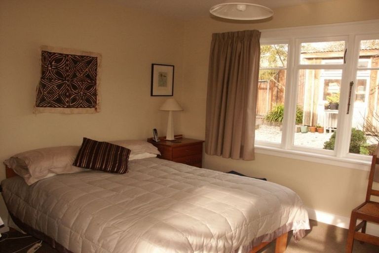 Photo of property in 8 Gwyn Street, Broad Bay, Dunedin, 9014