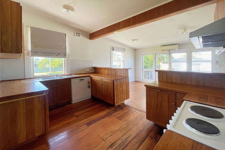 Photo of property in 31 Marne Road, Papakura, 2110