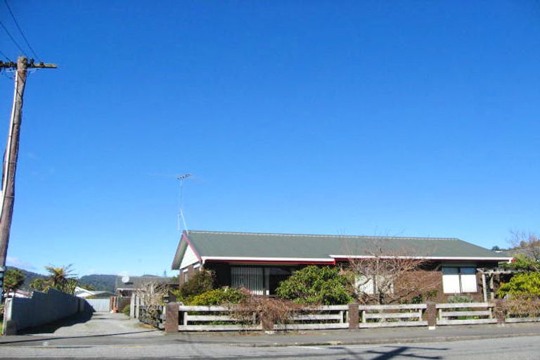 Photo of property in 113 Shakespeare Street, Greymouth, 7805