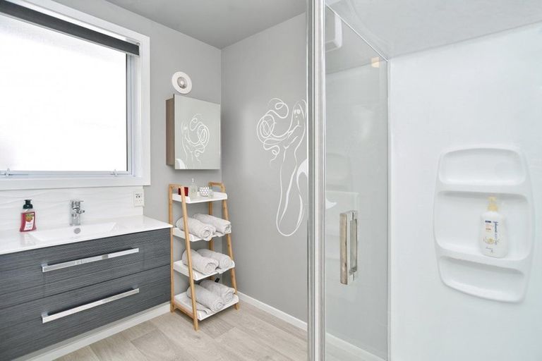 Photo of property in 23a Tomes Road, St Albans, Christchurch, 8052