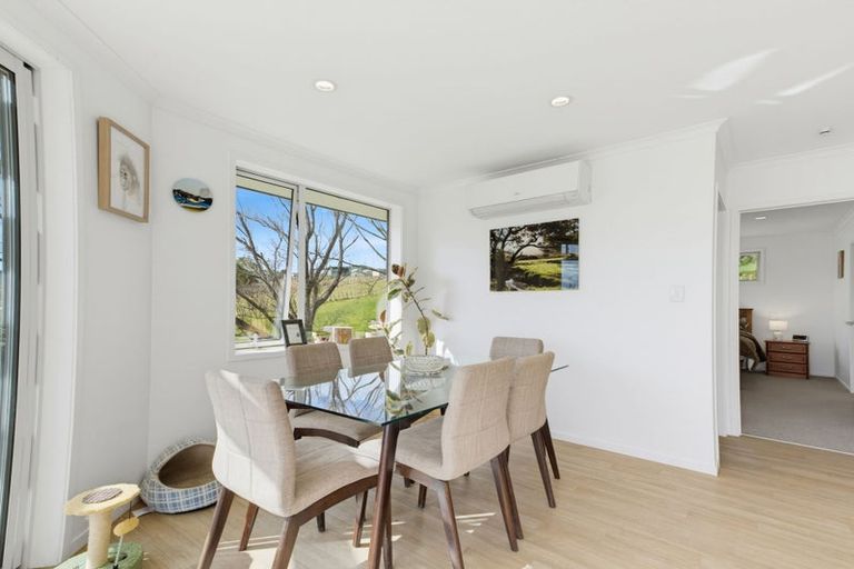 Photo of property in 65 Jumna Road, Maungaturoto, 0587