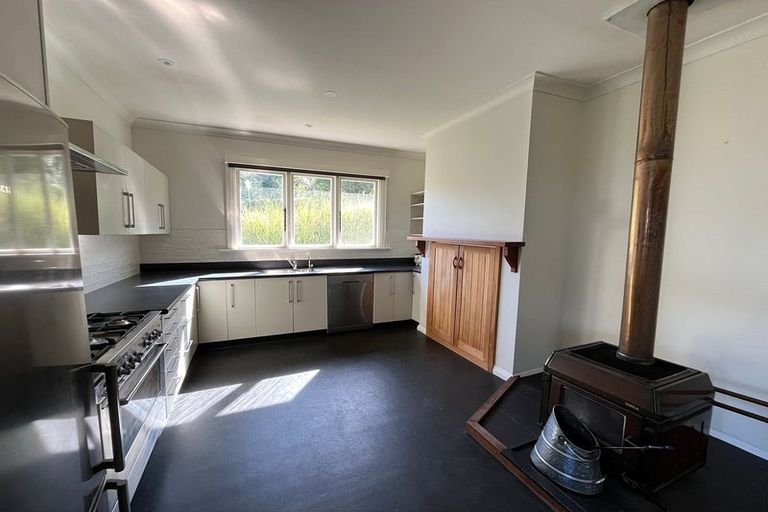 Photo of property in 27 Seaview Road, Brighton, Dunedin, 9035