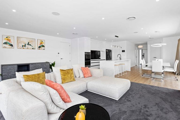 Photo of property in 54 Pelorus Avenue, Poraiti, Napier, 4112