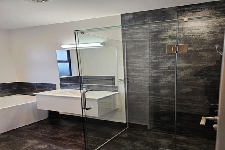 Photo of property in 4 Schofield Lane, Hornby, Christchurch, 8025