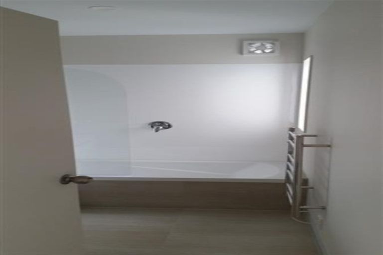 Photo of property in 25 Divide Loop, Takanini, 2112