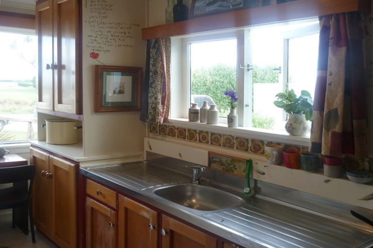 Photo of property in 40 Magdala Street, Kakanui, Oamaru, 9495