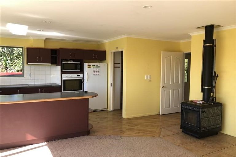 Photo of property in 86 Totara View Road, Wakefield, 7095