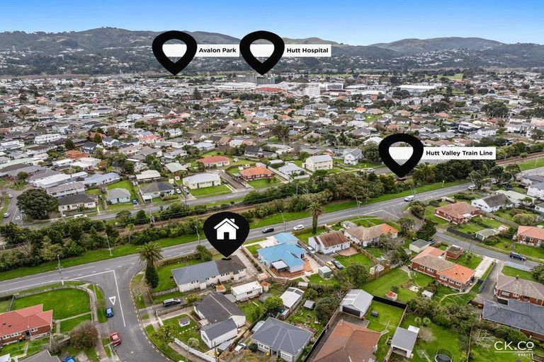 Photo of property in 112 Cambridge Terrace, Fairfield, Lower Hutt, 5011