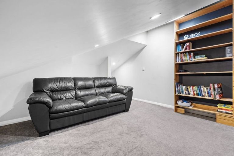 Photo of property in 239 Victoria Avenue, Hokowhitu, Palmerston North, 4410