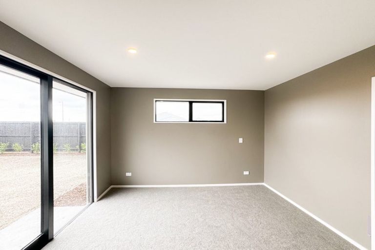 Photo of property in 9 Waterford Farm Road, Halswell, Christchurch, 8025