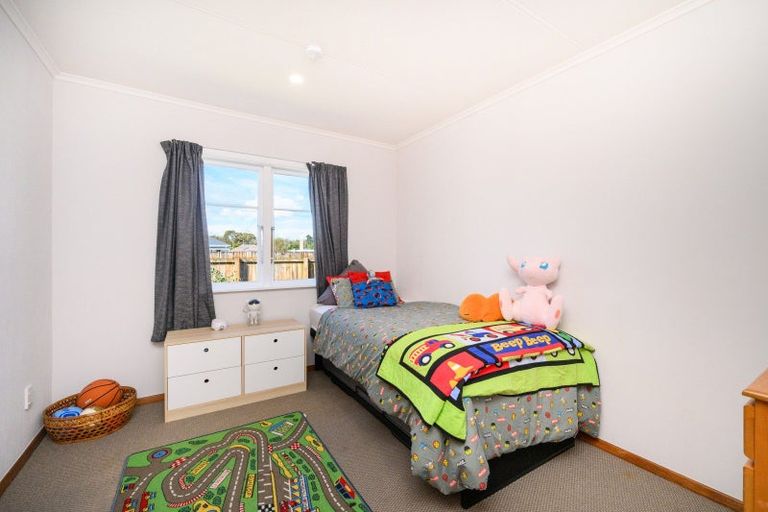 Photo of property in 11 Ngaire Street, Longburn, Palmerston North, 4412