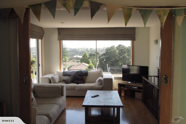 Photo of property in 64a Verbena Road, Birkdale, Auckland, 0626