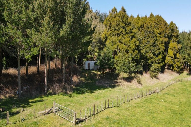 Photo of property in 588 Kapukapu Road, Hamurana, Rotorua, 3096