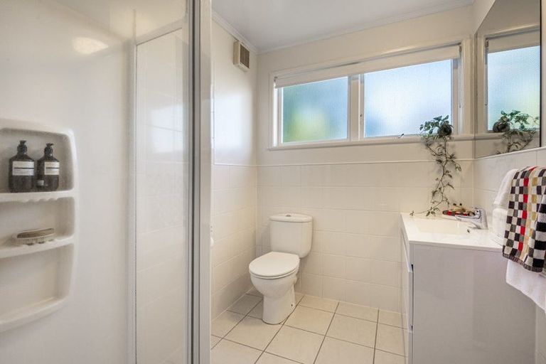 Photo of property in 2/13-15 Campbell Road, Takapuna, Auckland, 0622