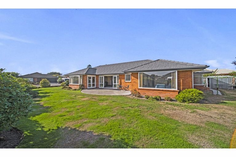 Photo of property in 52 Bella Rosa Drive, Hei Hei, Christchurch, 8042